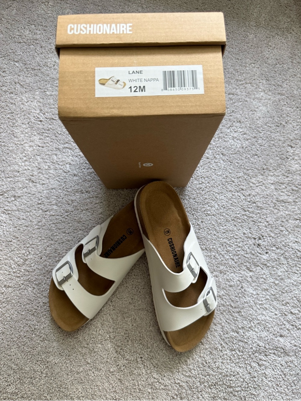 Cushionaire Lane White Nappa Double-Buckle Slide Sandals Dize 12 NWT